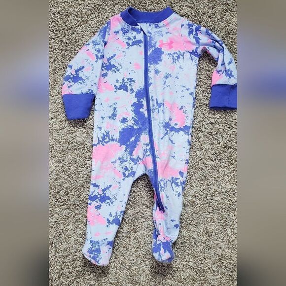 Nike Reddish Pink Onesie with Hat & Mittens & Under Armour Purple & Pink Sleeper - Picture 5 of 7